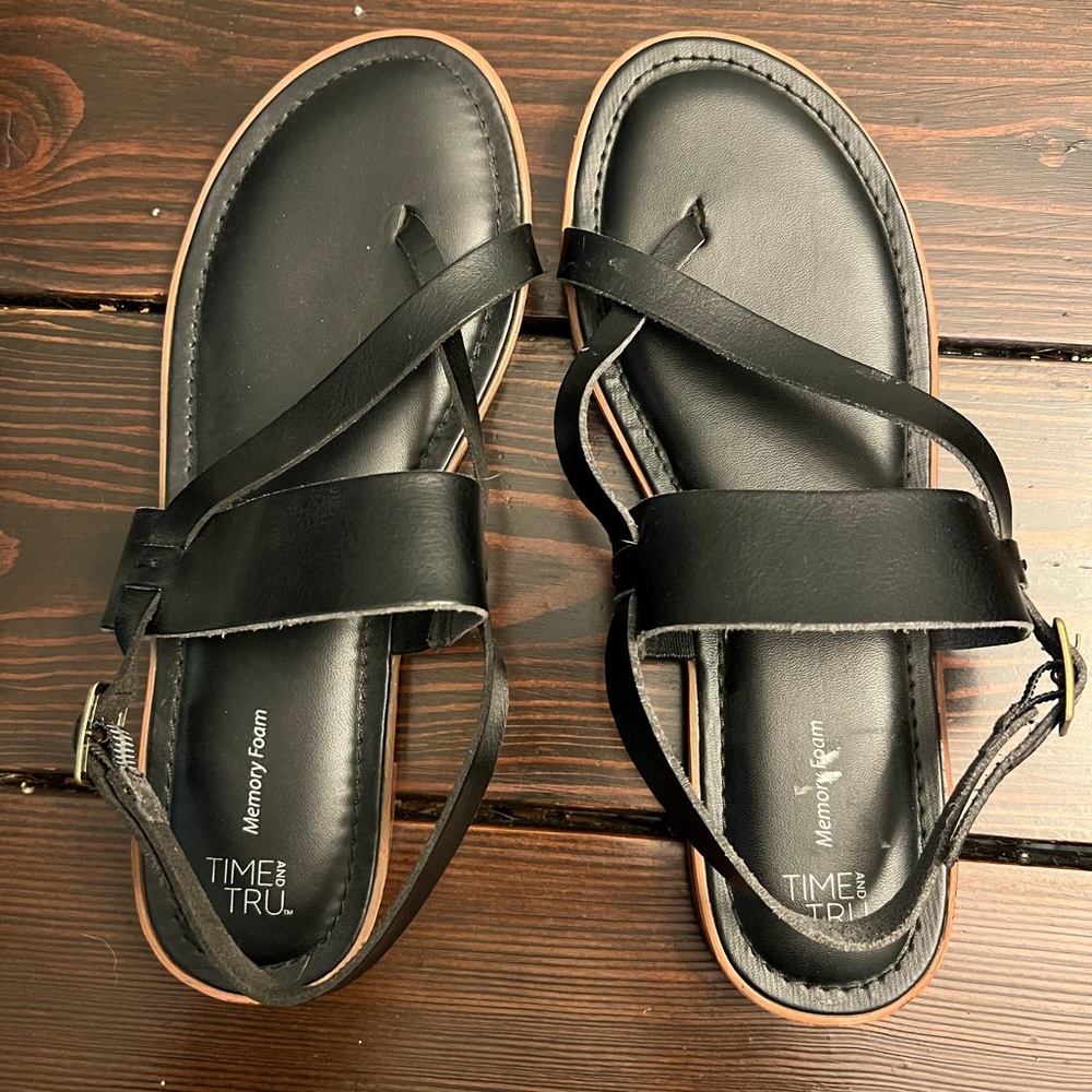 Time and Tru Sandals
